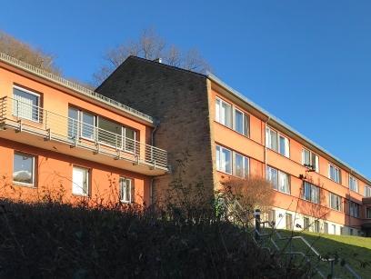 Außenansicht eines Gebäudes der Fachhochschule für Recht in Bad Münstereifel